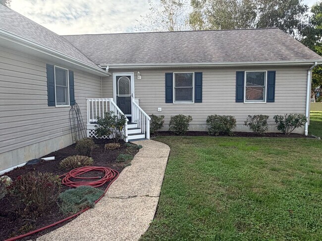 Foto del edificio - Single Story home in Overbrook Shores