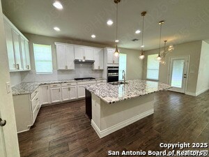 Building Photo - 11635 Chalk Stem
