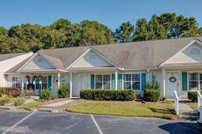Foto del edificio - 4610 Song Sparrow Ct