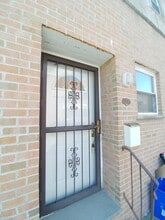 Building Photo - 2520 S Iseminger St