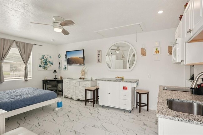 Foto del edificio - 840 Albritton Ave