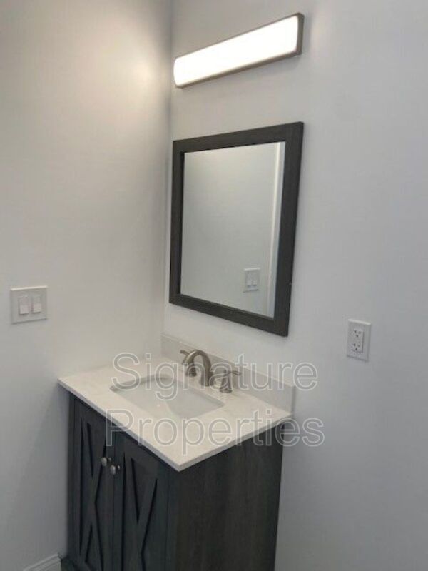 Foto del edificio - 1426 Bainbridge St