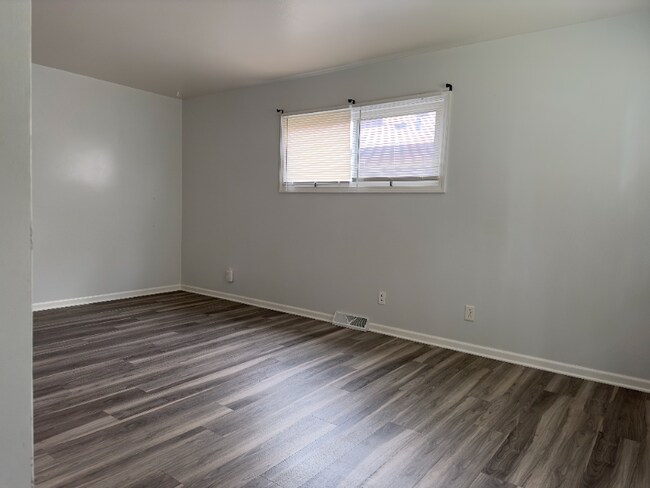 Foto del edificio - 2407 S 68th St