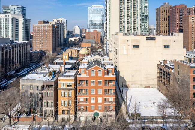 Aerial Photo - 120 W Oak St