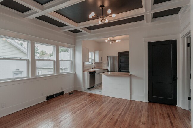 Foto del edificio - 1630 S 27th St