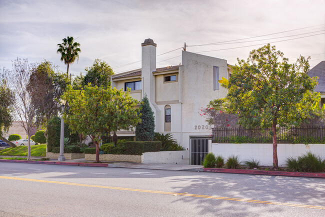 Building Photo - 2020 20th St