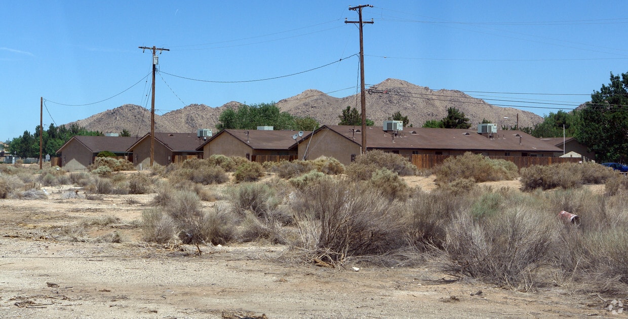 Building Photo - 20705 Thunderbird Rd