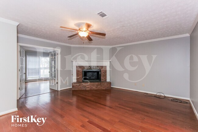 Foto del edificio - 2345 Ashton Ridge Dr