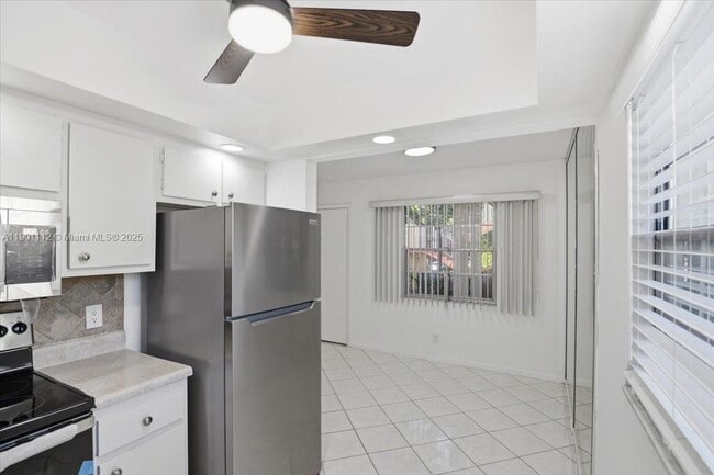 Foto del edificio - 13350 SW 1st St