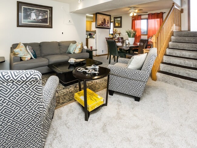 Foto del edificio - 3256 Dodd Ln