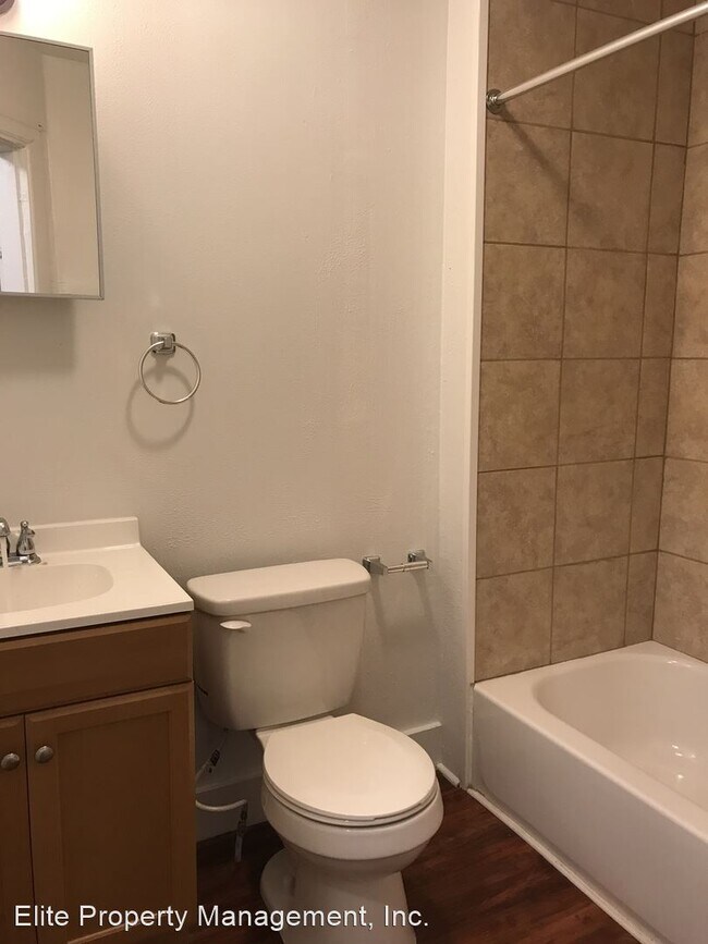 Foto del edificio - 4 br, 1 bath House - 636 W. Princess St.