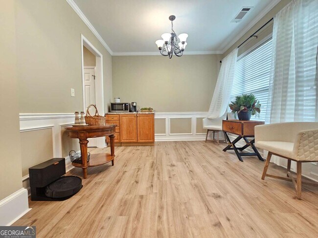 Building Photo - 2216 Worrall Hill Dr