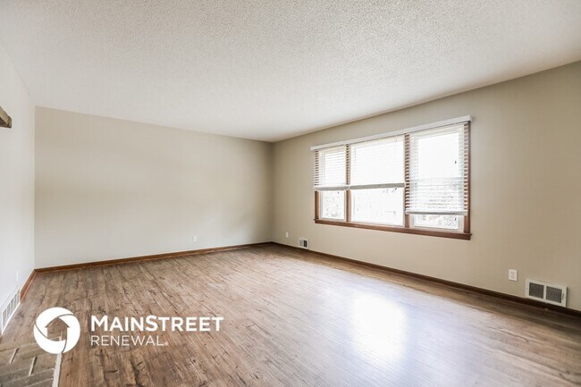 Foto del edificio - 3705 E 113 Terrace