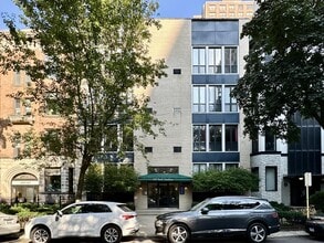 Building Photo - 1430 N Dearborn St