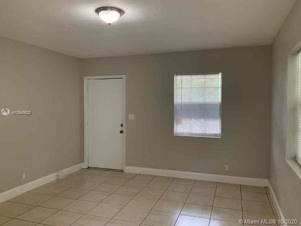 Building Photo - 2621 Fletcher Ct