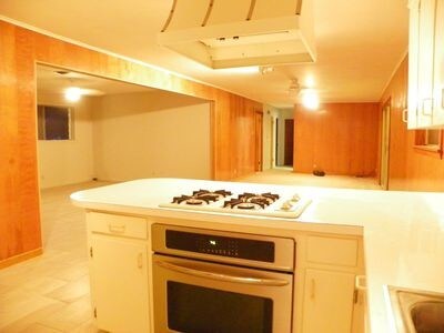 Building Photo - 2103 Cottonwood Dr