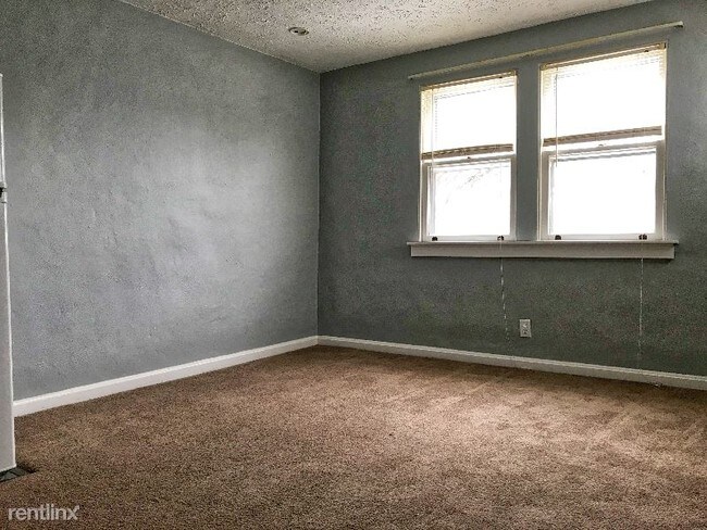 Foto del edificio - 7360 Perry St