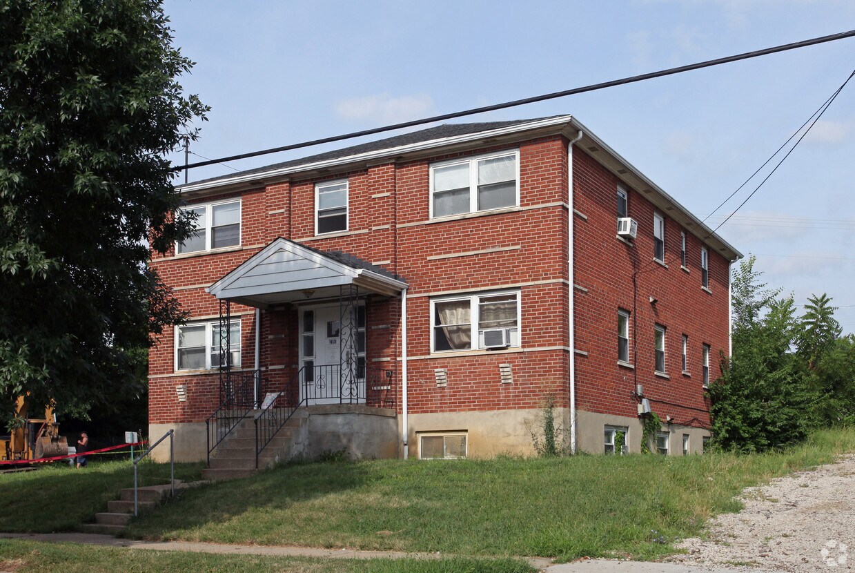 Primary Photo - 413 Shepherd Ave