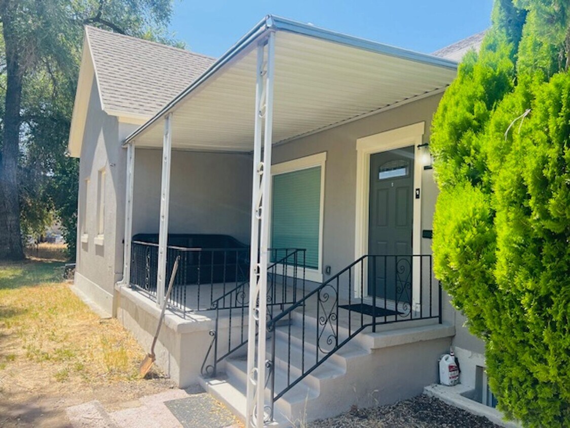 Foto principal - Beautifully remodeled home