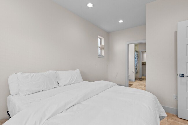 Foto del edificio - 4831 Chenevert St