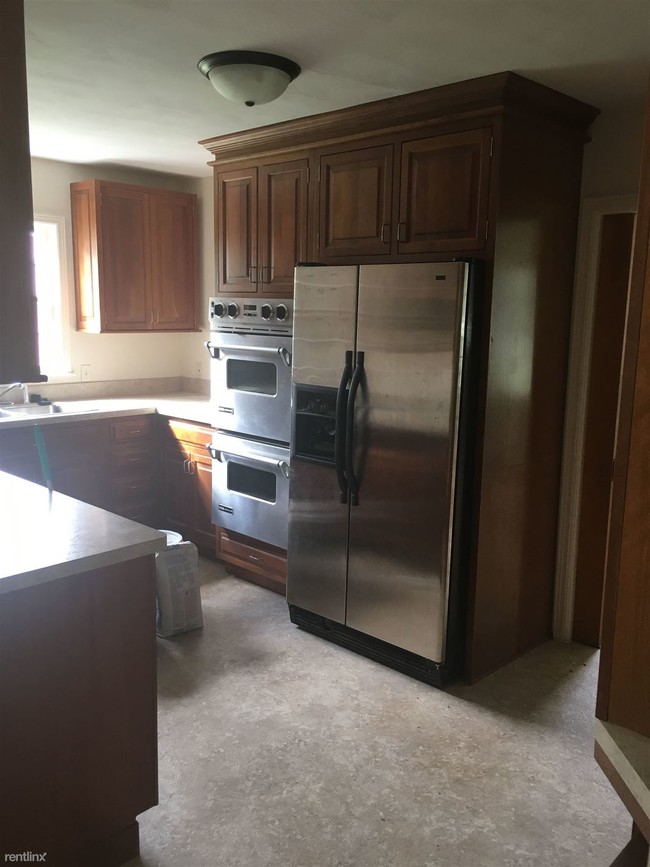 Building Photo - 3 br, 1.5 bath House - 521 S Verlinden Ave