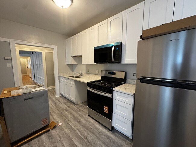 Foto del edificio - 6439 N Leavitt St