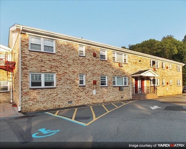 Newtonian Gardens Apts Apartments Newton, NJ