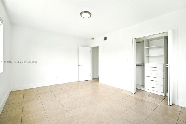 Building Photo - 732 82nd St