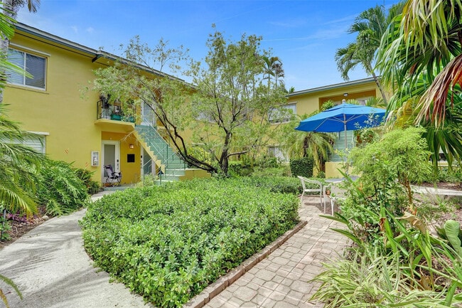 Foto del edificio - 729 NE 16th Ave