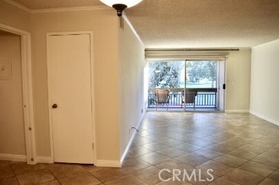 Foto del edificio - 24525 Trevino Dr