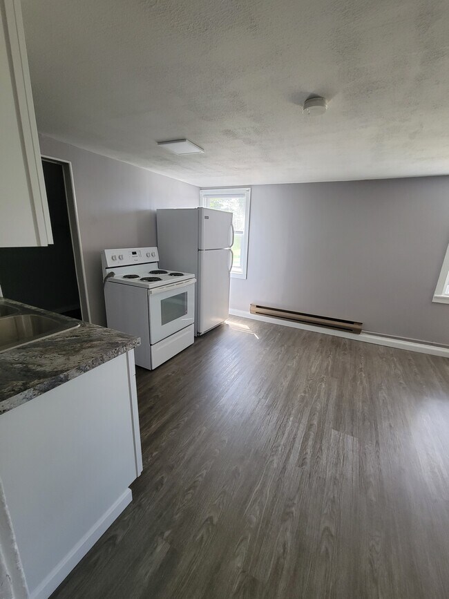 Foto del edificio - 6290 N Kirkville Rd