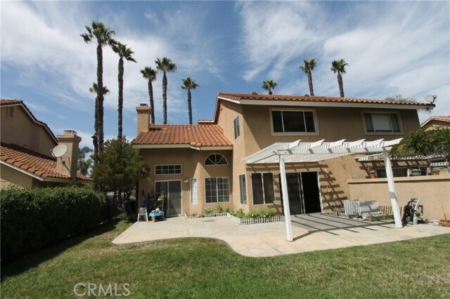 Building Photo - 815 S Shanada Ct