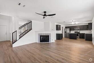 Building Photo - 2219 Ada Ln