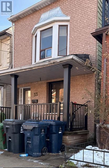 Building Photo - 33 Lappin Ave