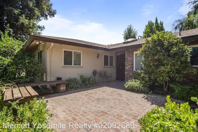 Foto del edificio - 5 br, 3 bath House - 2915 Evelyn Ave