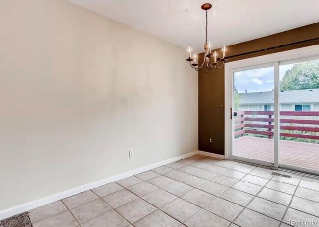Foto del edificio - Long Realty & Property Management - 5 Bedr...