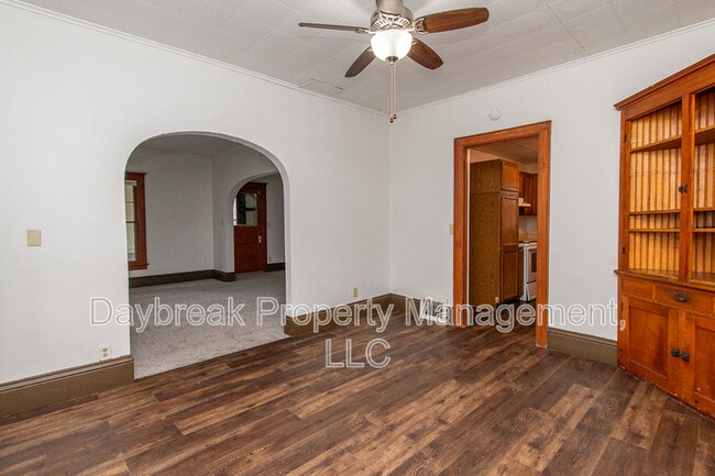 Foto del edificio - 1116 7th St N