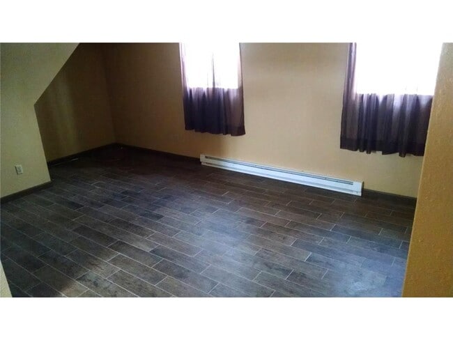Foto del edificio - 605 Pleasant Ave