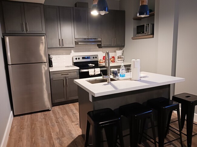 Kitchen - 3144 Mosley St