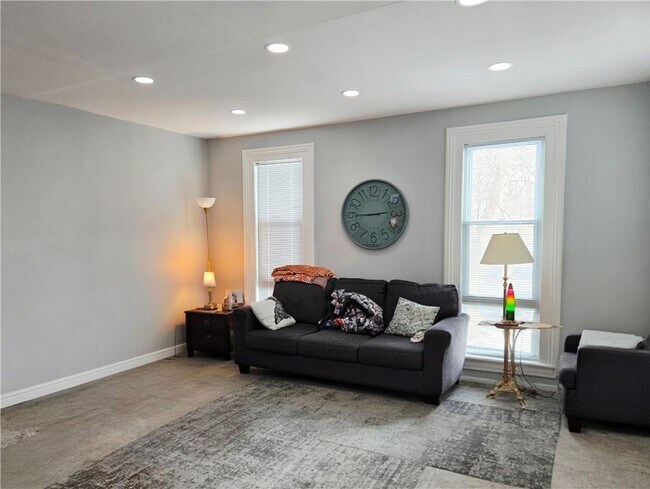 Foto del edificio - 2366 Spencerport Rd