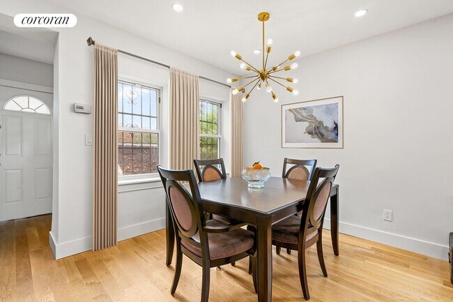 Foto del edificio - 878 Clarkson Ave