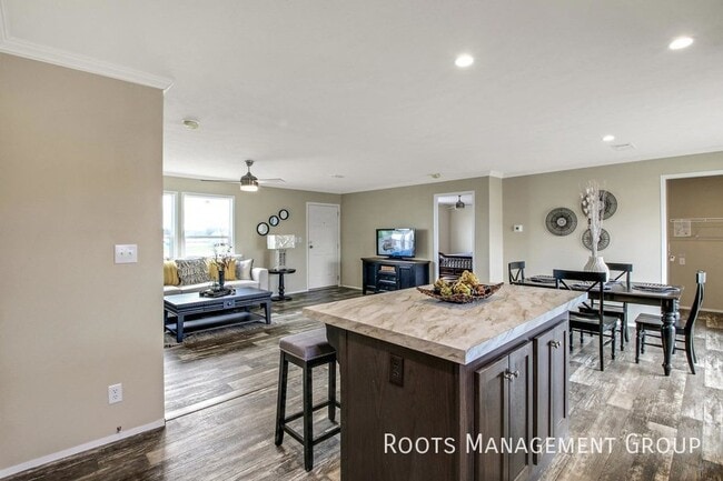 Building Photo - Home Available to Lease - Apply Today!