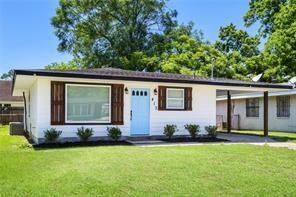 Primary Photo - 413 River Oaks Dr