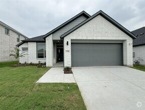 Building Photo - 3705 Ray Roberts Dr