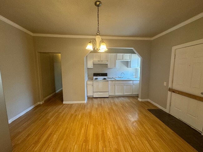 Photo - 3302-3302 Avenue H Apartment