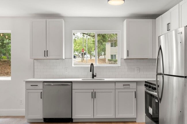 Interior Photo - Landis Grove