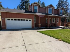 Building Photo - 61132 Buckshot Pl