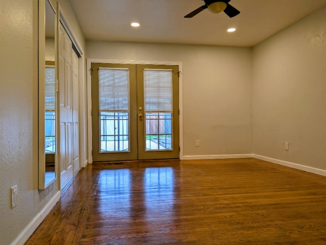 Building Photo - 3825 Union St