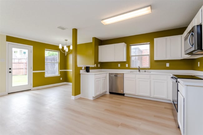 Building Photo - 1434 Foxwood Ln