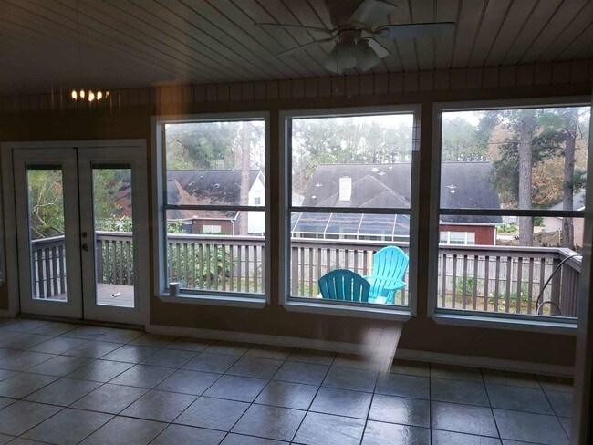 Building Photo - 4721 Plantation View Dr